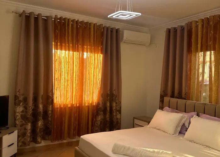 Pensión Tirana Residence *