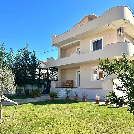 Tirana Residence *