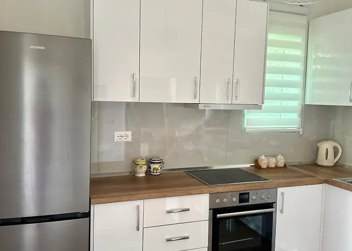 Tirana Residence تيرانا